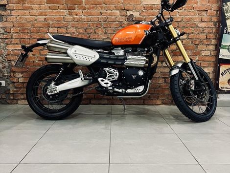 TRIUMPH SCRAMBLER 1200 XE