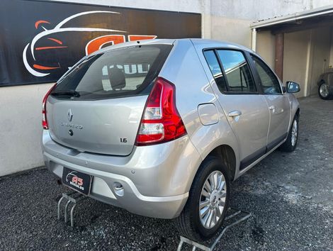 Renault SANDERO Privilège Hi-Flex 1.6 8V 5p