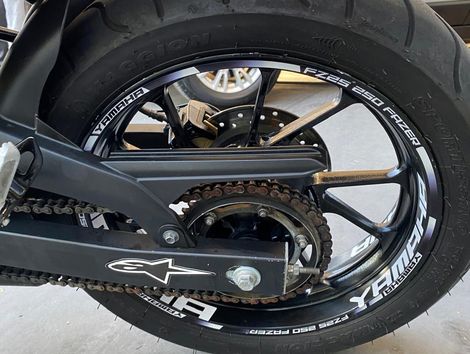 YAMAHA FZ25 250 FAZER FLEX