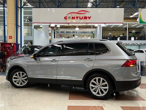 VolksWagen TIGUAN Allspac Comf 250 TSI 1.4 Flex