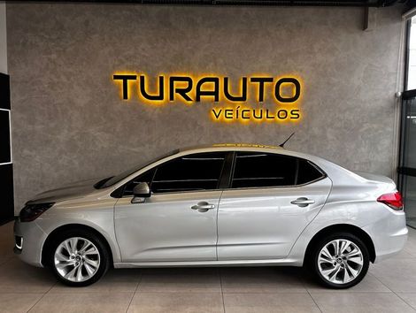 Citroën C4 LOUNGE Tendance 2.0 Flex 4p Aut.