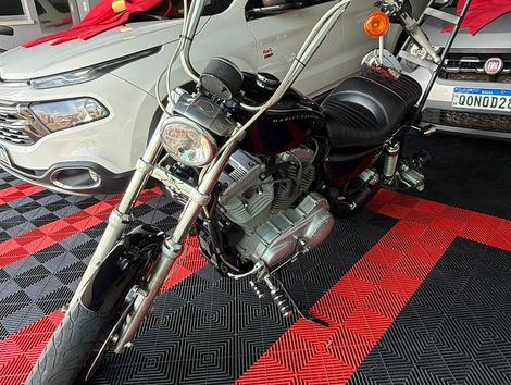 Harley XL 883 CUSTOM