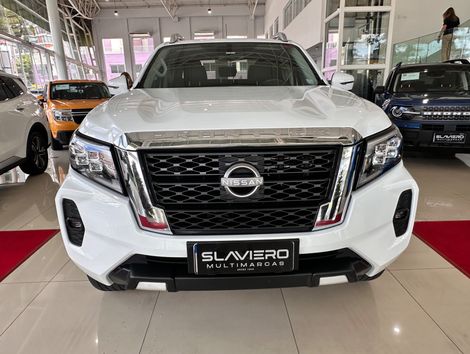 Nissan Frontier XE CD 4x4 2.3 Bi-TB Diesel Aut.