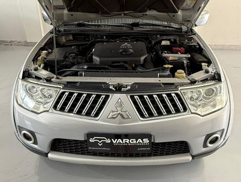 Mitsubishi Pajero DAKAR HPE 3.2 4x4 T.I Dies 5p Aut