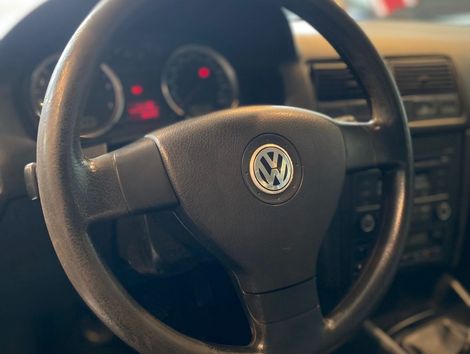 VolksWagen Golf 1.6 Mi Total Flex 8V 4p