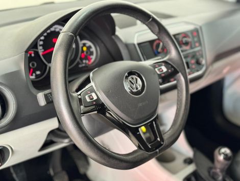 VolksWagen up! move 1.0 Total Flex 12V 5p