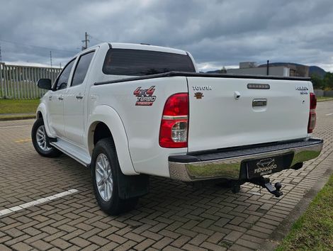 Toyota Hilux CD SRV 4x4 2.7 Flex 16V Aut.