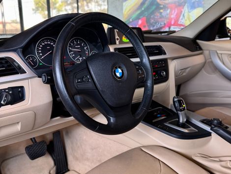 BMW 320iA 2.0 Turbo/ActiveFlex 16V/GP  4p