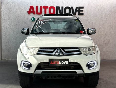 Mitsubishi Pajero HPE-S 3.2 4x4 T.I.Diesel 5p Aut.