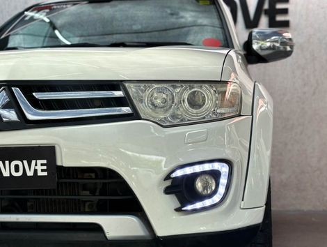 Mitsubishi Pajero HPE-S 3.2 4x4 T.I.Diesel 5p Aut.