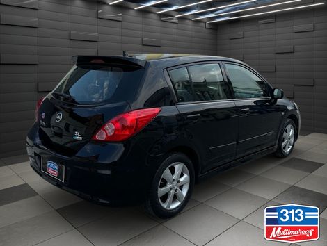 Nissan TIIDA SL 1.8/1.8 Flex 16V Aut.