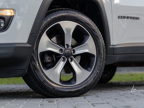 Jeep COMPASS LONGITUDE 2.0 4x2 Flex 16V Aut.