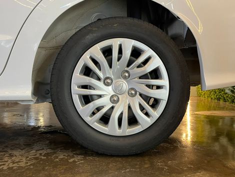 Ford Ka 1.5 Sedan SE Plus 12V Flex 4p Mec.