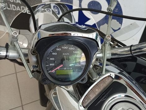 SUZUKI BOULEVARD M800