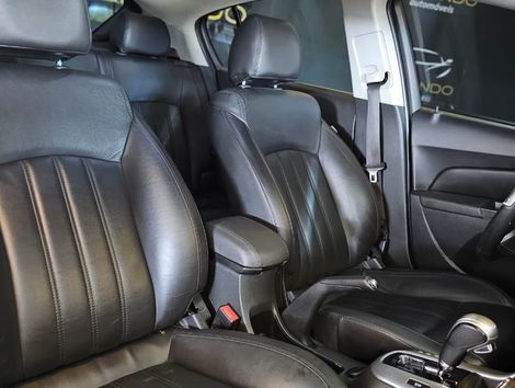 Chevrolet CRUZE LT 1.8 16V FlexPower 4p Aut.