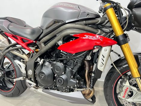 TRIUMPH SPEED TRIPLE 1050R