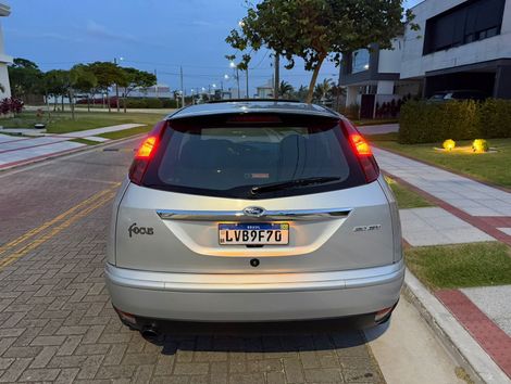 Ford Focus Ghia/ XR 2.0 /Ghia 2.0 16V Flex 5p