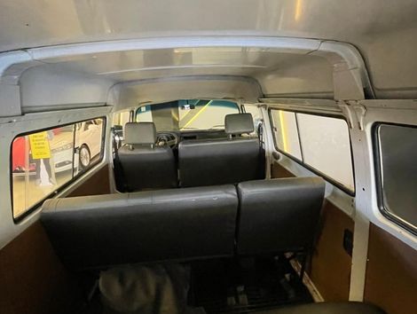 VolksWagen Kombi Lotação 1.4 Mi Total Flex 8V