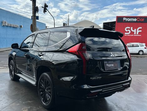 Mitsubishi Pajero Sport Le.Black 2.4 4x4 (Die) Aut.