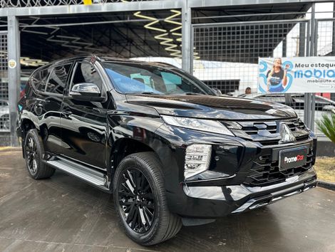 Mitsubishi Pajero Sport Le.Black 2.4 4x4 (Die) Aut.