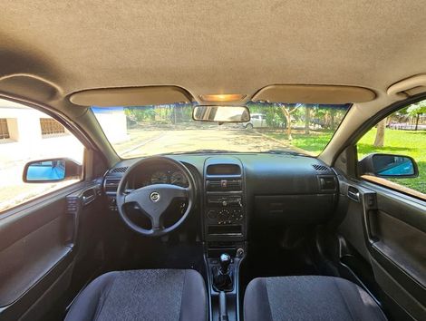 Chevrolet Astra Sed. Advant. 2.0 8V MPFI FlexP. 4p