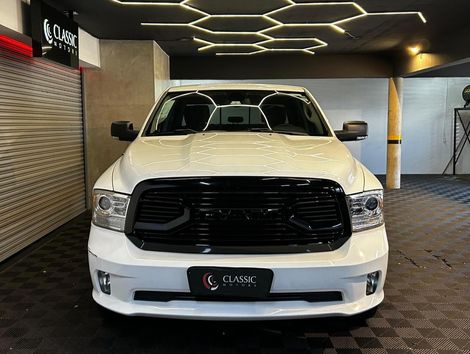 RAM CLASSIC LARAMIE 5.7 CD V8 4X4 Aut.