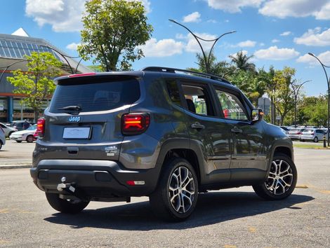 Jeep Renegade Long. T270 1.3 TB 4x2 Flex Aut.