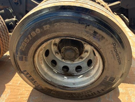 MERCEDES-BENZ L-1620 3-Eixos 2p (diesel)