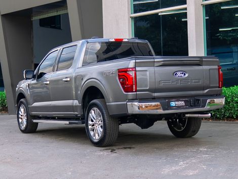 Ford F-150 Lariat 4x4 5.0 V8