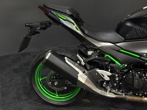 KAWASAKI Z 500 SE