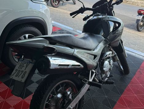 HONDA NX-4 FALCON 400