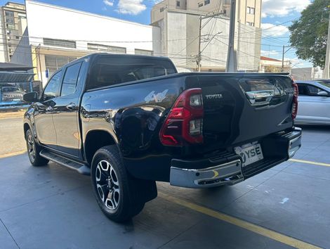 Toyota Hilux CD SRX 4x4 2.8 TDI 16V Diesel Aut.