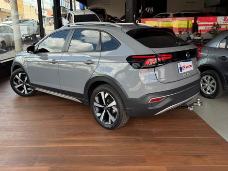 VolksWagen Nivus Highline 1.0 200 TSI Flex Aut.