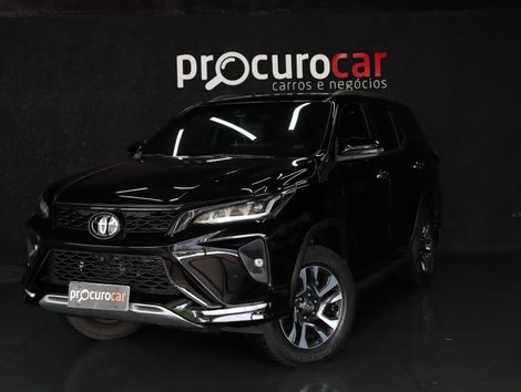 Toyota Hilux SW4 Diamond 2.8 TB 4x4 Die. Aut.