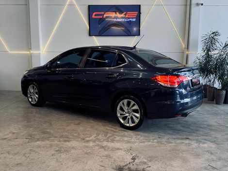 Citroën C4 LOUNGE Tendance 2.0 Flex 4p Aut.