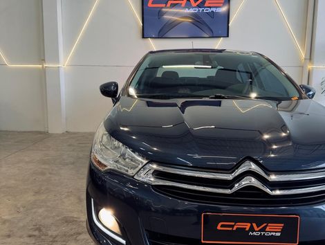 Citroën C4 LOUNGE Tendance 2.0 Flex 4p Aut.