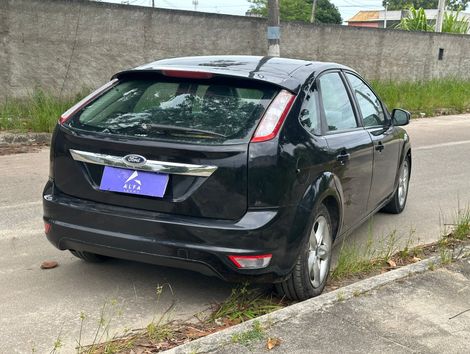 Ford Focus Sedan 1.6/1.6 Flex 8V/16V 4p Mec.