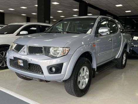 Mitsubishi L200 Triton HPE 3.2 CD TB Int.Diesel Mec