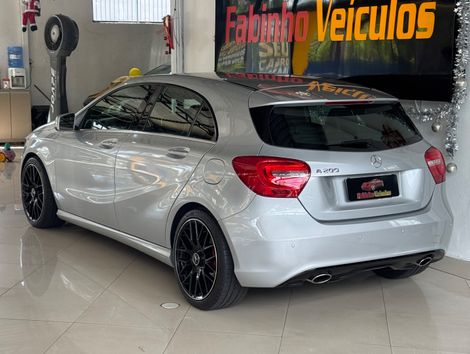 Mercedes Classe A 200 1.6 TB 16V Urban 156cv Aut.