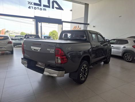 Toyota Hilux CD SRV 4x4 2.8 TDI Diesel Aut.