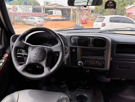 Chevrolet S10 Pick-Up Exec. 2.8 4x4 CD TB Int.Dies