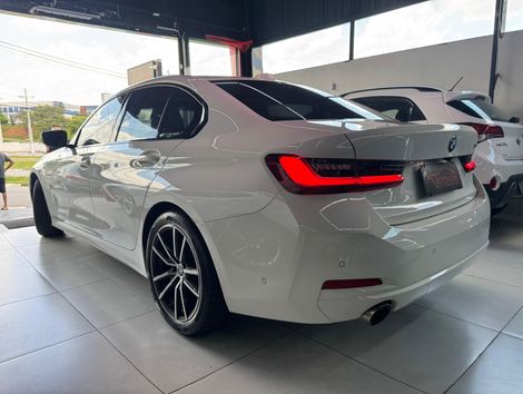 BMW BMW/320i Sport GP FLEX