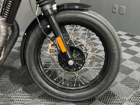 Royal Enfield Interceptor 650 Custom 