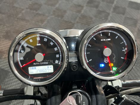 Royal Enfield Interceptor 650 Custom 