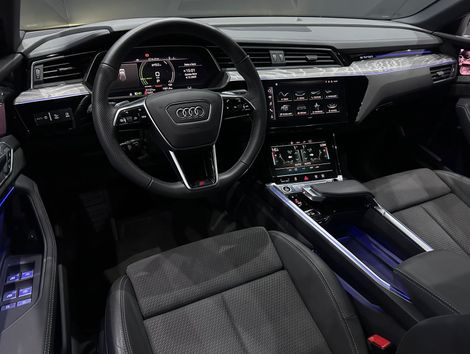 Audi E-TRON Sportb. Perf.Black Aut.(Elétrico)