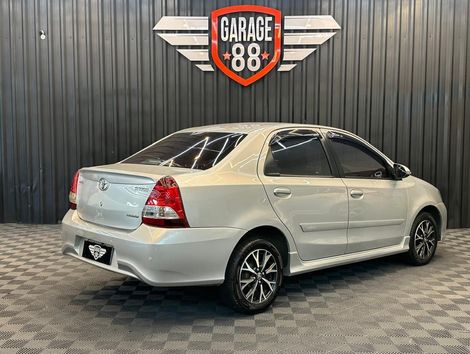 Toyota ETIOS PLATINUM Sed. 1.5 Flex 16V 4p Aut.