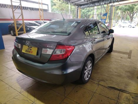 Honda Civic Sedan LXS 1.8/1.8 Flex 16V Aut. 4p