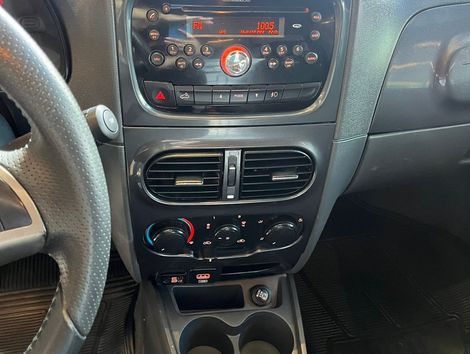 Fiat Strada Freedom 1.4 Flex 8V CS