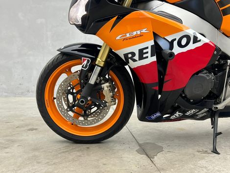 HONDA CBR 1000 RR Fireblade