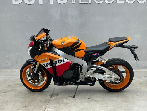HONDA CBR 1000 RR Fireblade